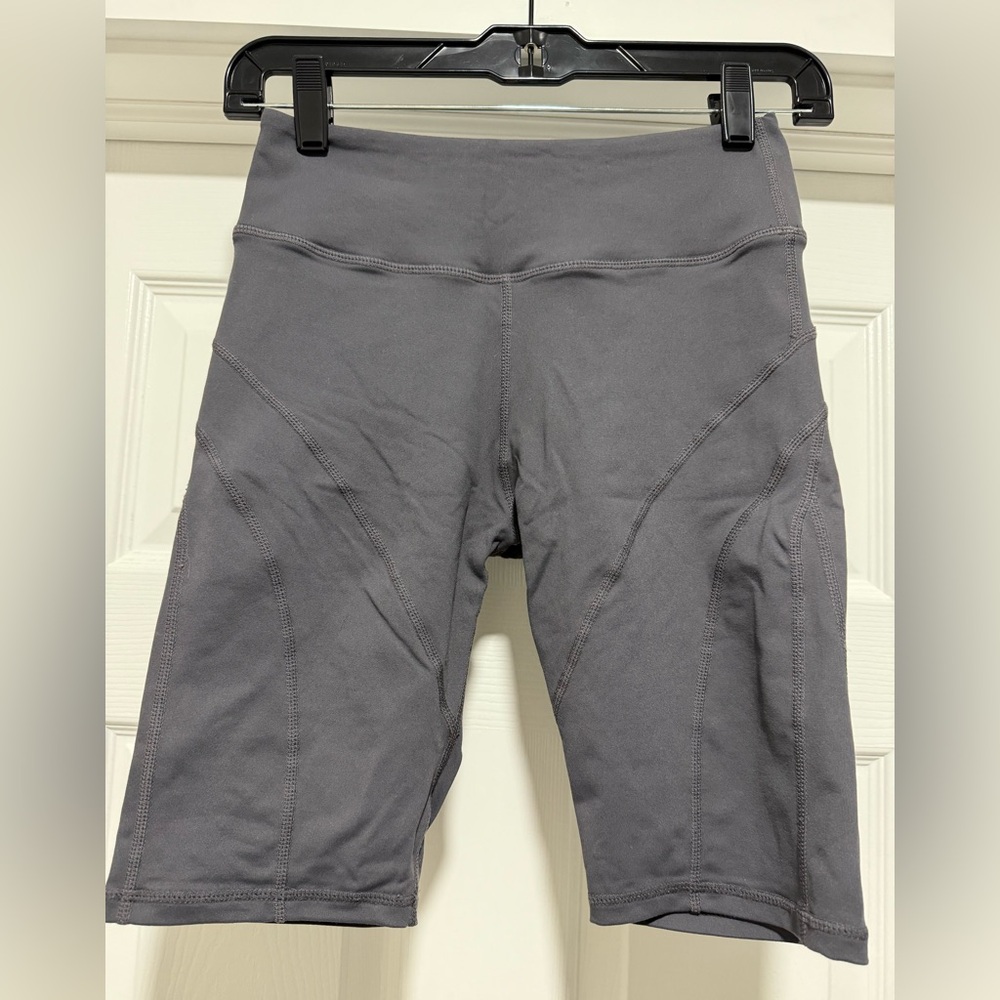 Women’s Charcoal Gray Performance Bike Shorts